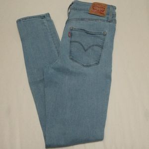 Levi's